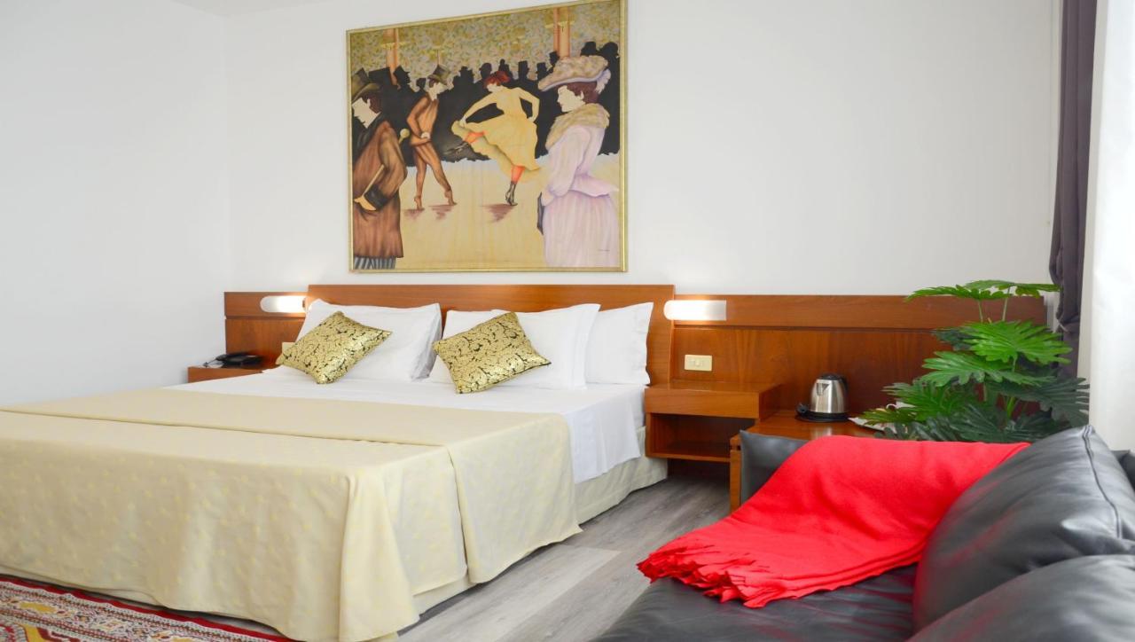 Hotel Krystal Bussolengo Esterno foto