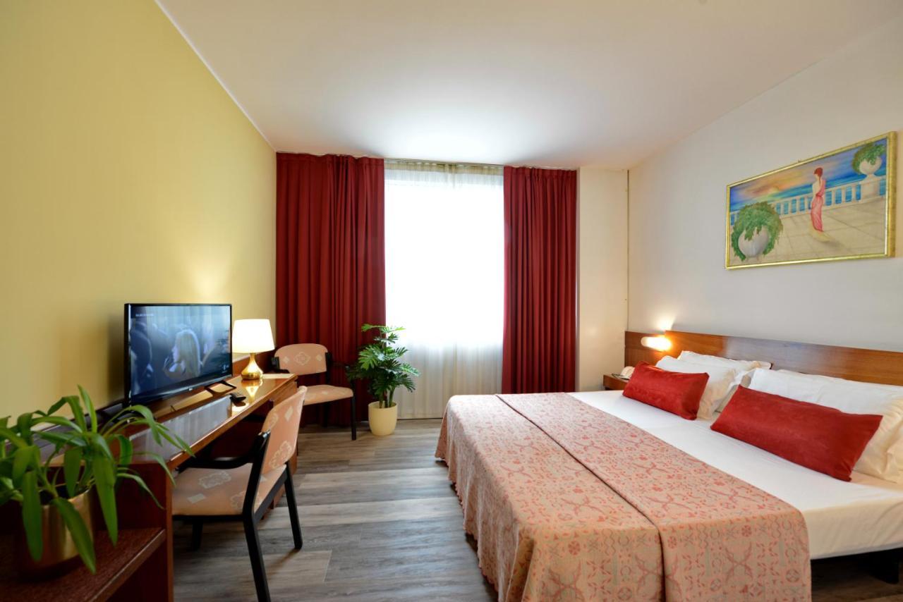 Hotel Krystal Bussolengo Esterno foto